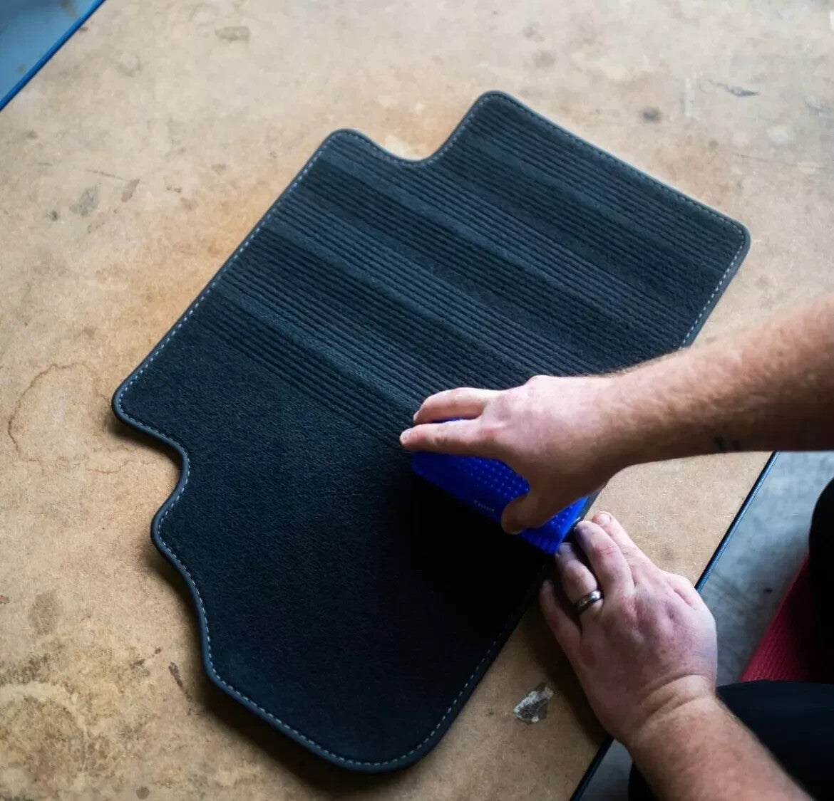 Duel Autocare - Car Interior Pet Hair Remover Detailing Tool - Official Stockist