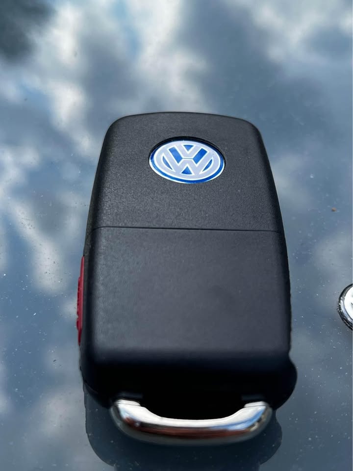 VW Replacement Car Key Badges 14mm Set of 2pcs