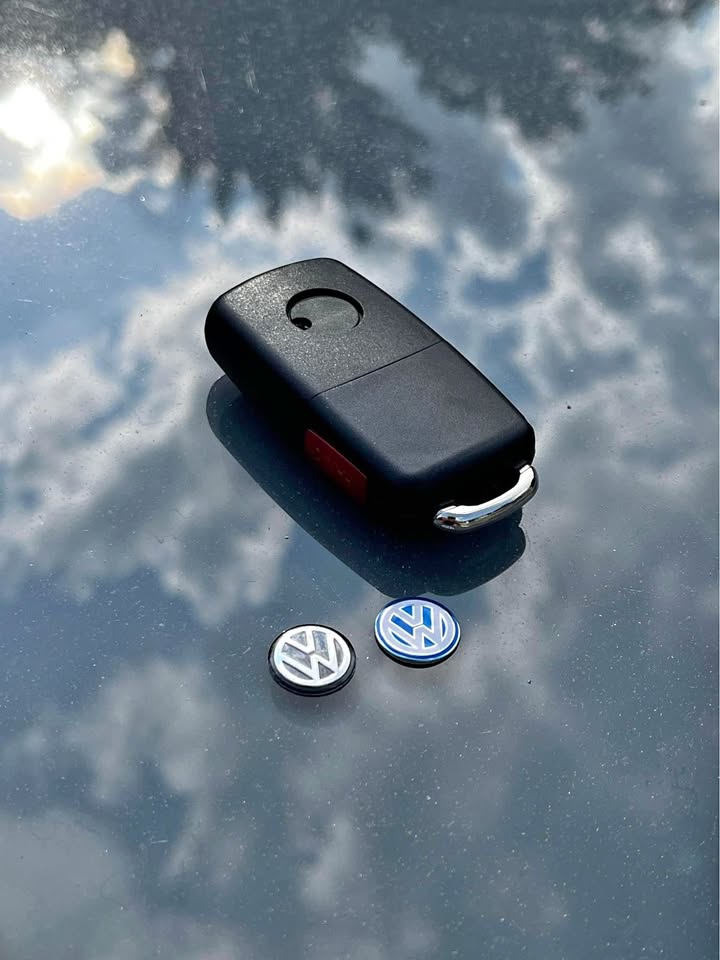 VW Replacement Car Key Badges 14mm  Set of 2pcs